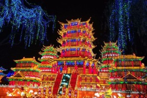 自贡附近的旅游景点哪里好玩？恐龙、盐都、彩灯、古镇全攻略，轻松规划完美行程