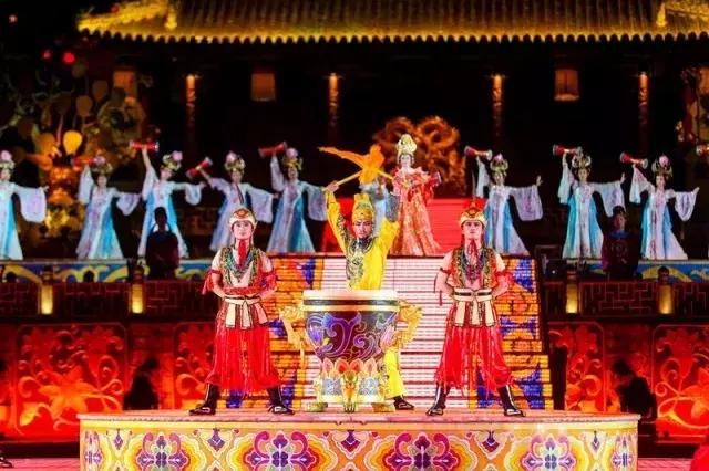 旅游团怎么报名最安全？避开陷阱、保障权益的完整指南